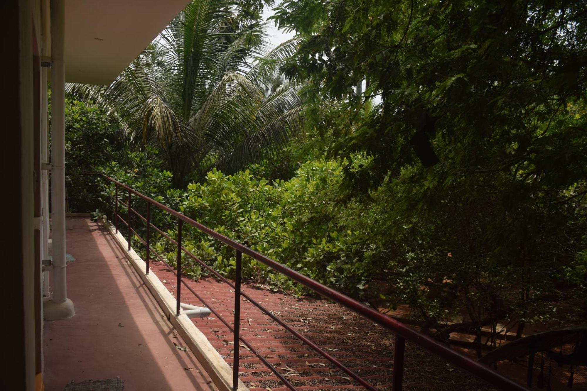 Travellers Crib Hotel Auroville Exterior photo