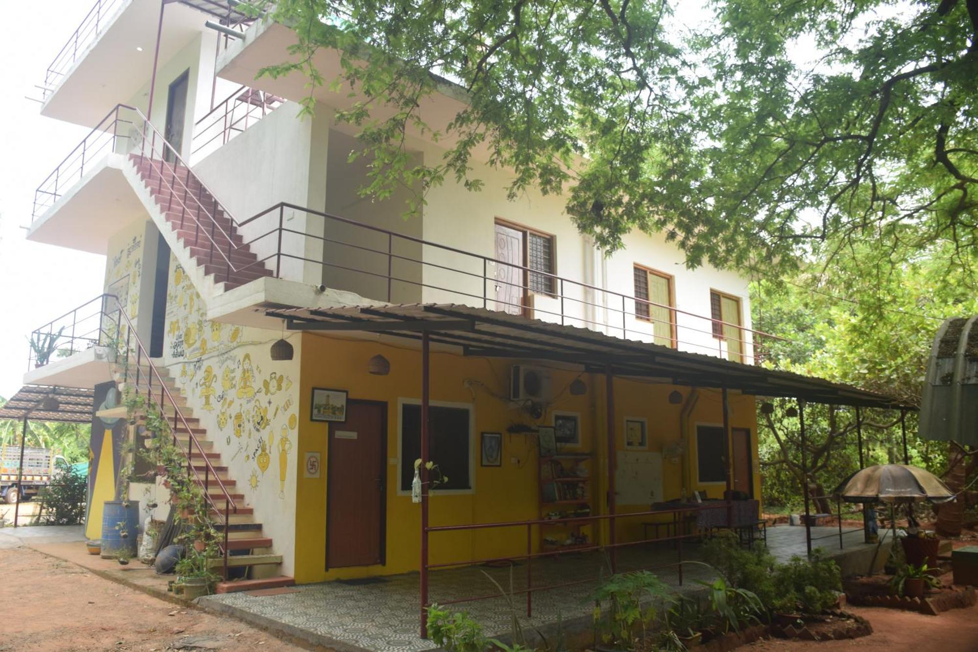 Travellers Crib Hotel Auroville Exterior photo